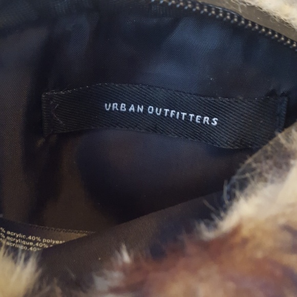 👜Urban Outfitter bag👜 - Picture 2 of 4